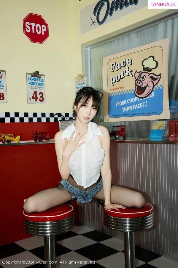 玥儿玥  [XiuRen]高清写真图 2024.07.05 No.8811 玥儿玥er 黑丝美腿第35张图片